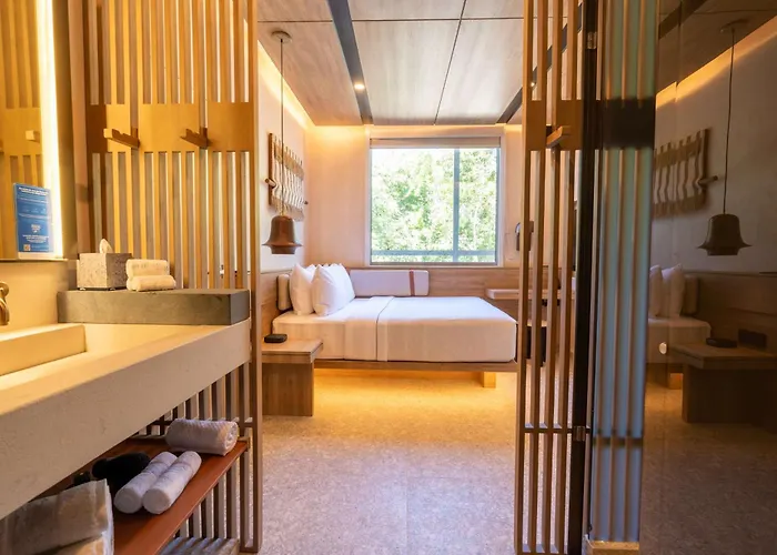 Motto By Hilton 4*